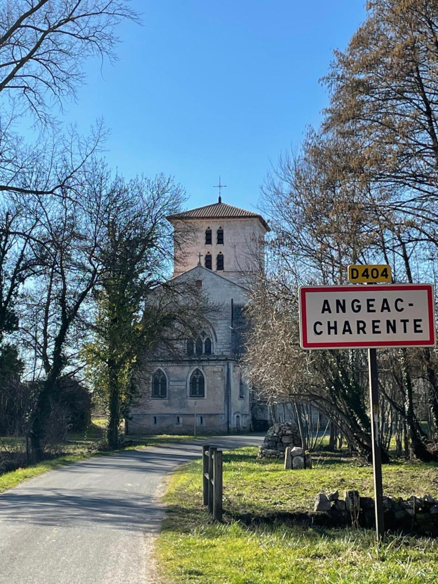 Le Grand Berger Chambres D'Hotes Angeac-Charente Екстер'єр фото